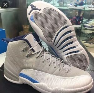 Air Jordan 12